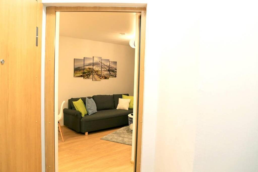 Bright Apartment,For 1-4,Near Old Town 维尔纽斯 外观 照片